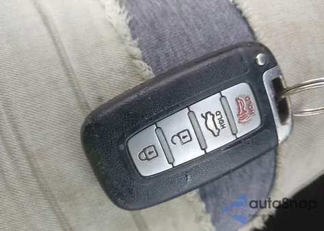 2013 Hyundai Genesis 3.8L from USA, damaged, VIN KMHGC4DD0DU226723